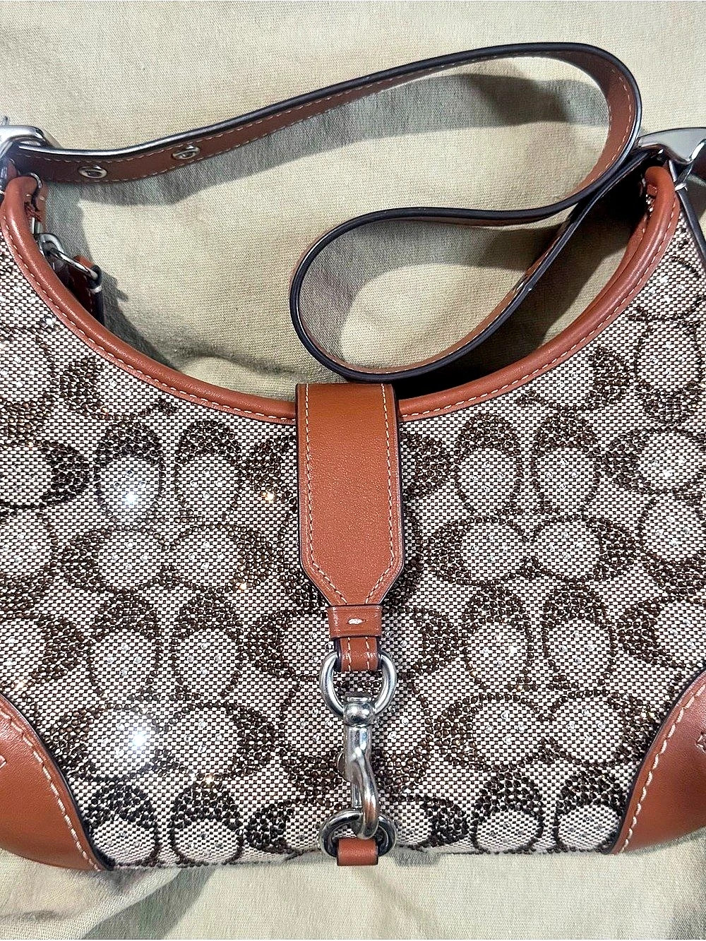 Coach in Crystal Signature Jacquard Crystal Signature